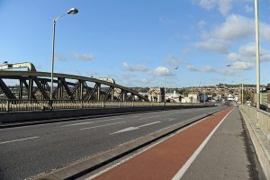 New Bridge cycle path towards Strood no traffic 1